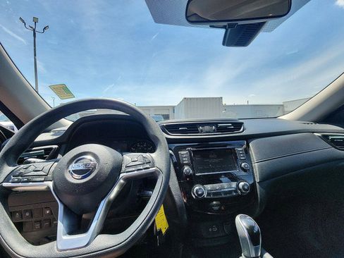 Used 2020 Nissan Rogue S AWD/4WD image 17