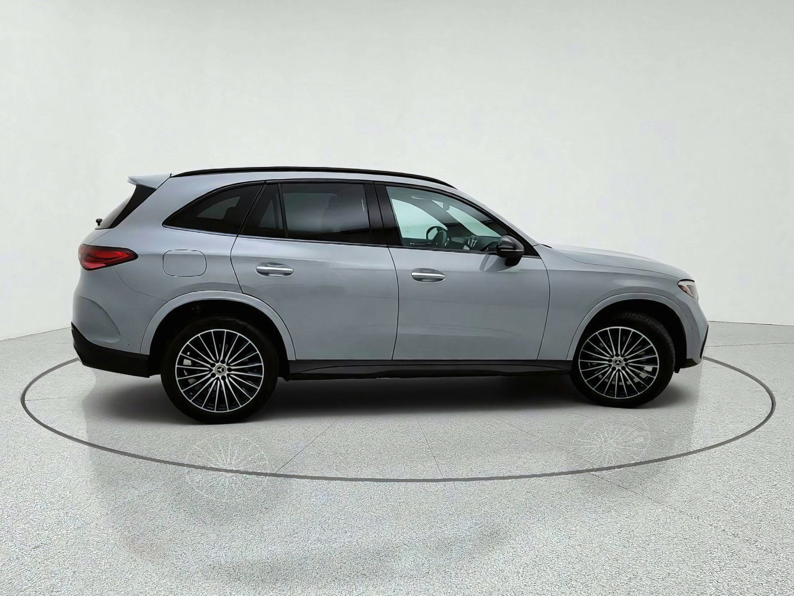 Certified 2026 Mercedes-Benz GLC 300 image 7