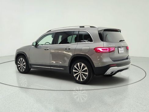 Used 2023 Mercedes-Benz GLB 250 image 7