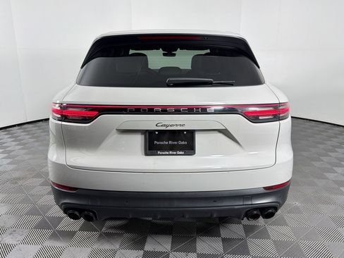 Certified 2023 Porsche Cayenne image 10