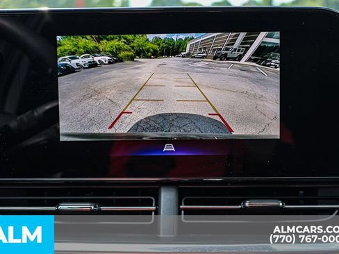 Used 2025 Chevrolet Trax LT FWD image 35