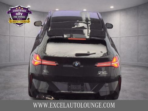 Used 2025 BMW X3 xDrive30i image 4