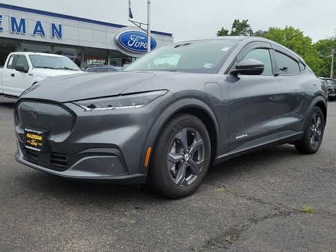 Used 2021 Ford Mustang Mach-E Select AWD/4WD image 4