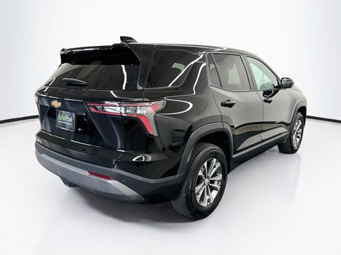 Used 2025 Chevrolet Equinox LT FWD image 9