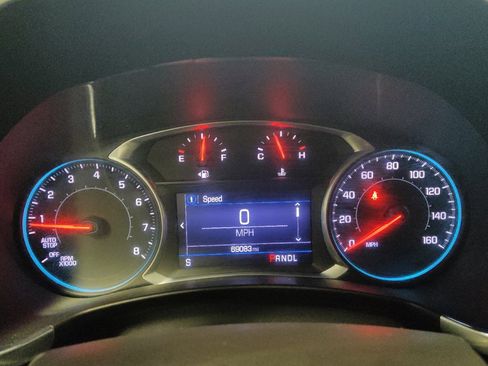 Used 2020 Chevrolet Equinox LT FWD image 23