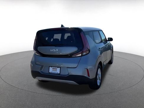 Used 2025 Kia Soul LX w/ LX Technology Package image 12