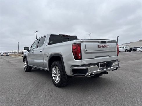 Used 2020 GMC Sierra 1500 SLT image 3
