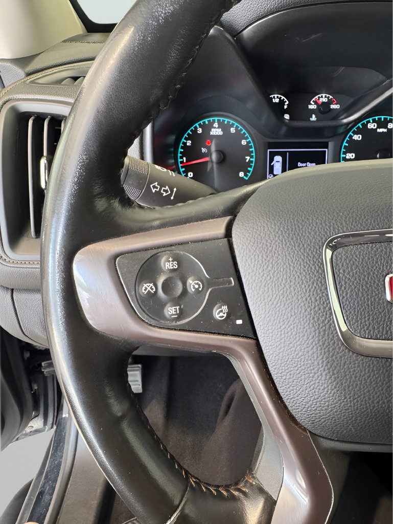 Used 2022 GMC Canyon AT4 AWD/4WD image 10