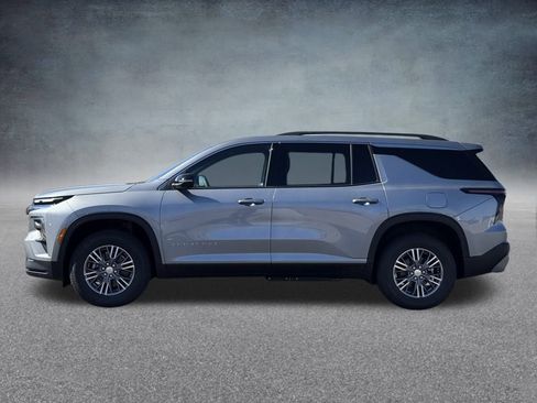 New 2026 Chevrolet Traverse LT w/ Driver Confidence Package image 6