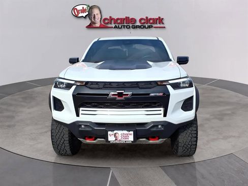 Used 2024 Chevrolet Colorado ZR2 w/ Safety Package image 8