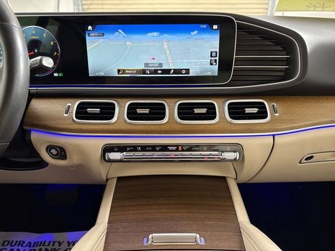 Used 2022 Mercedes-Benz GLE 350 4MATIC image 16