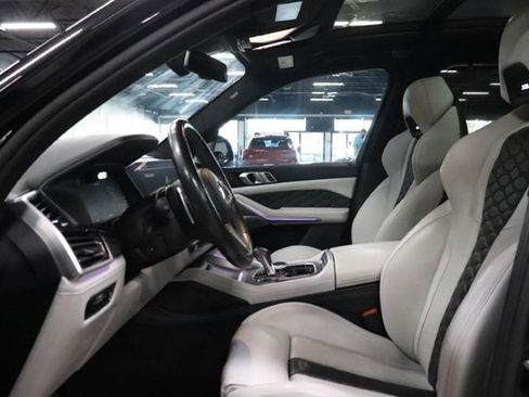 Used 2021 BMW X5 M w/ Competition Package AWD/4WD image 10