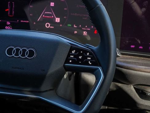 New 2025 Audi Q5 Premium Plus image 17