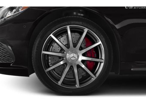 Used 2015 Mercedes-Benz S 63 AMG 4MATIC Sedan image 12