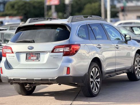 Used 2015 Subaru Outback 3.6R Limited w/ Popular Package #4 image 5