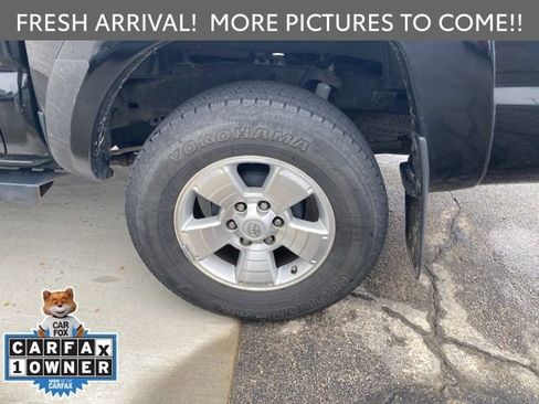 Used 2011 Toyota Tacoma PreRunner w/ TRD Sport Pkg image 8