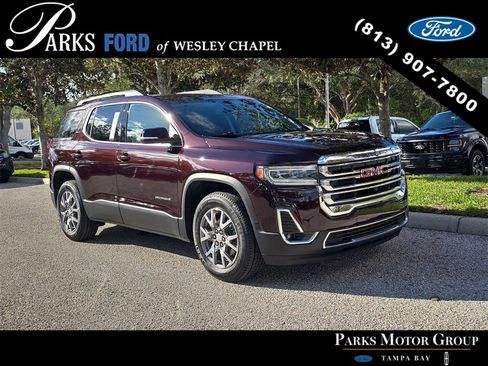 Used 2021 GMC Acadia SLT w/ Technology Package image 1