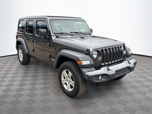 Used 2021 Jeep Wrangler Unlimited Sport S w/ Sun And Sound Package image 4