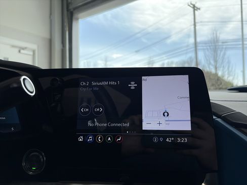 Used 2021 Chevrolet Corvette Stingray Premium Cpe w/ Z51 Performance Package image 44