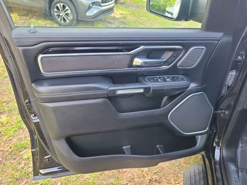 Used 2022 RAM 1500 Laramie RWD image 8