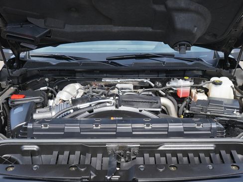 Used 2024 GMC Sierra 2500 AT4X AWD/4WD image 29