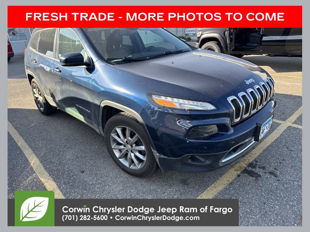 Used 2018 Jeep Cherokee Limited AWD/4WD image 1