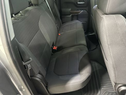 Certified 2021 GMC Sierra 1500 SLE image 19