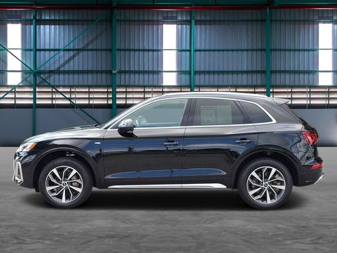 Used 2023 Audi Q5 2.0T Premium Plus w/ Premium Plus Package AWD/4WD image 2
