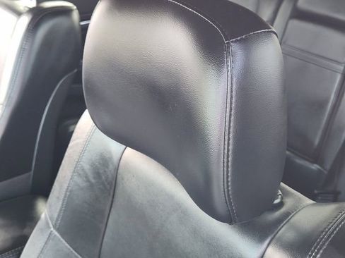 Used 2022 Jeep Grand Cherokee Limited image 16