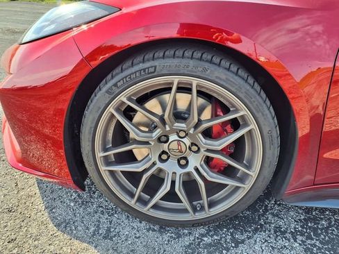 Used 2025 Chevrolet Corvette Z06 RWD image 36
