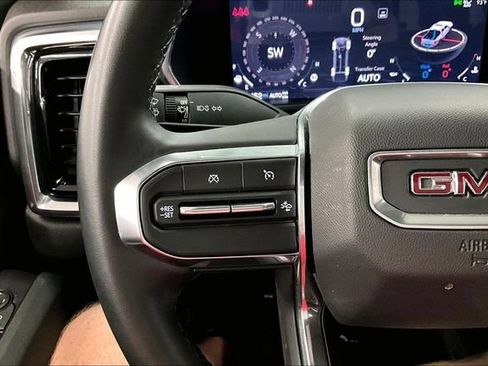 Used 2024 GMC Canyon Elevation w/ Convenience Package AWD/4WD image 27