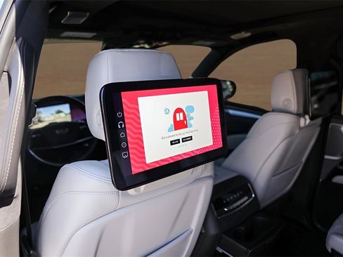 Certified 2025 Cadillac Escalade Sport Platinum w/ LPO, ONYX Package image 26