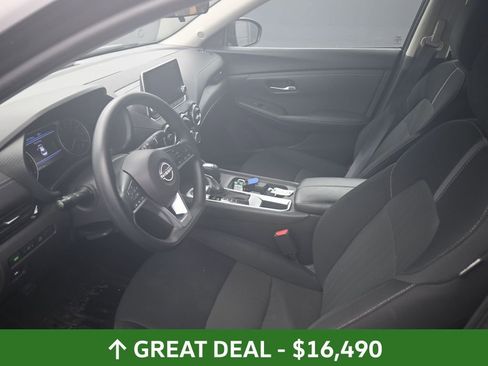 Used 2024 Nissan Sentra SV image 35