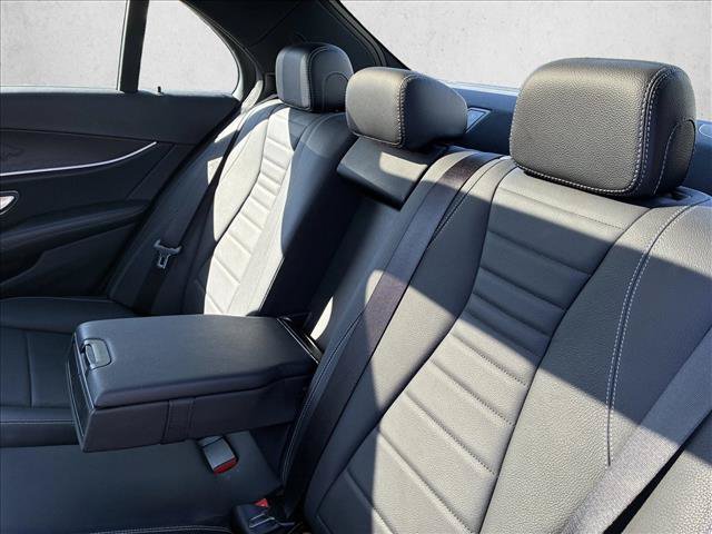 Used 2018 Mercedes-Benz E 300 4MATIC image 14