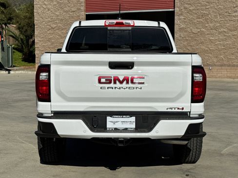 New 2026 GMC Canyon AT4 AWD/4WD image 13