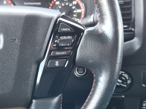 Used 2023 Nissan Frontier PRO-4X w/ Pro-4X Premium Package image 18