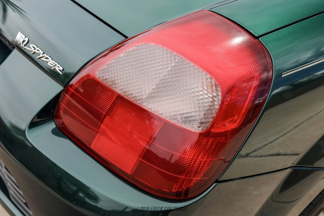 Used 2002 Toyota MR2 RWD image 98
