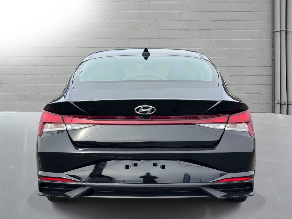 Used 2021 Hyundai Elantra SEL w/ Cargo Package FWD image 7