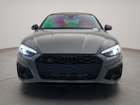 Used 2022 Audi S5 Premium Plus image 3