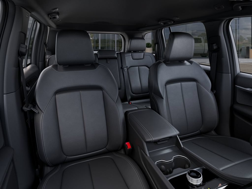 New 2025 Jeep Grand Cherokee Limited w/ Black Appearance Package RWD image 16