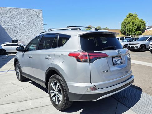 Used 2016 Toyota RAV4 XLE FWD image 3