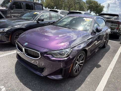 Used 2025 BMW 230i Coupe RWD image 4