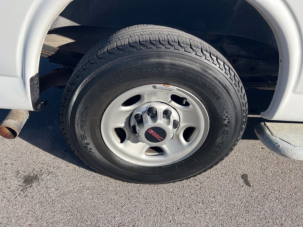 Used 2019 GMC Savana 2500 w/ Driver Convenience Package RWD image 11