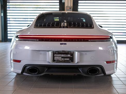 Certified 2026 Porsche 911 Carrera T RWD image 9