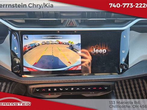 Used 2026 Jeep Cherokee Limited AWD/4WD image 19