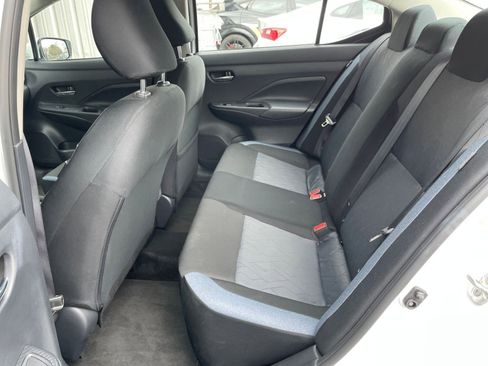 Used 2025 Nissan Versa SV image 24