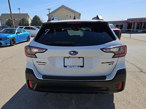 Used 2021 Subaru Outback Onyx Edition XT w/ Popular Package #2 image 4