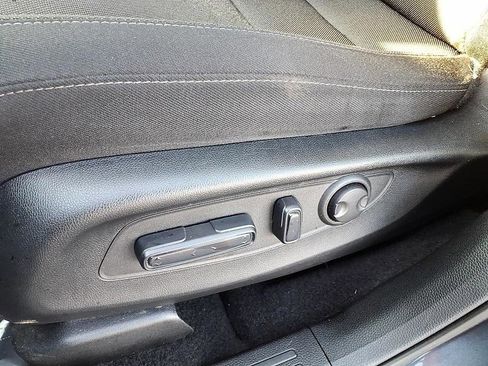 Used 2024 Honda CR-V EX image 16
