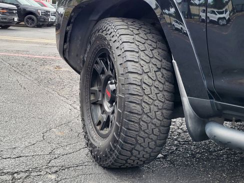 Used 2020 Toyota 4Runner SR5 Premium w/ Moonroof Package AWD/4WD image 33