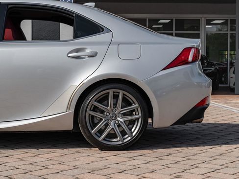 Used 2016 Lexus IS 200t image 11
